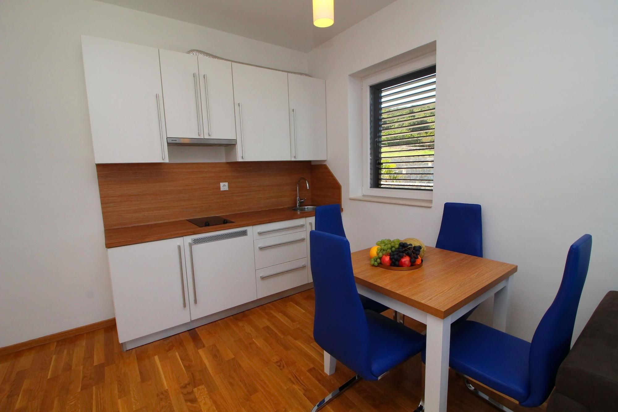 Apartments Kula Janjina Екстериор снимка