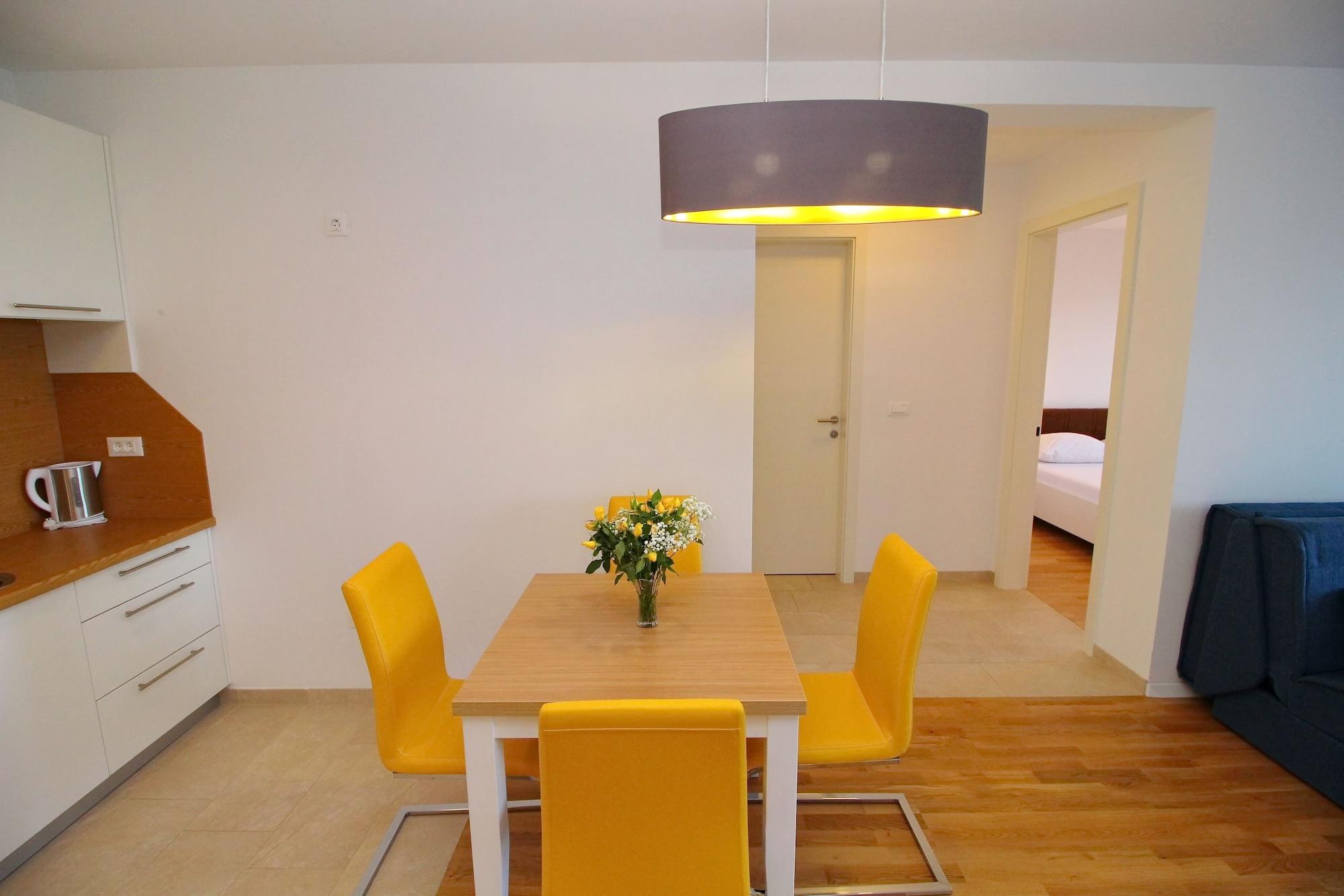 Apartments Kula Janjina Екстериор снимка