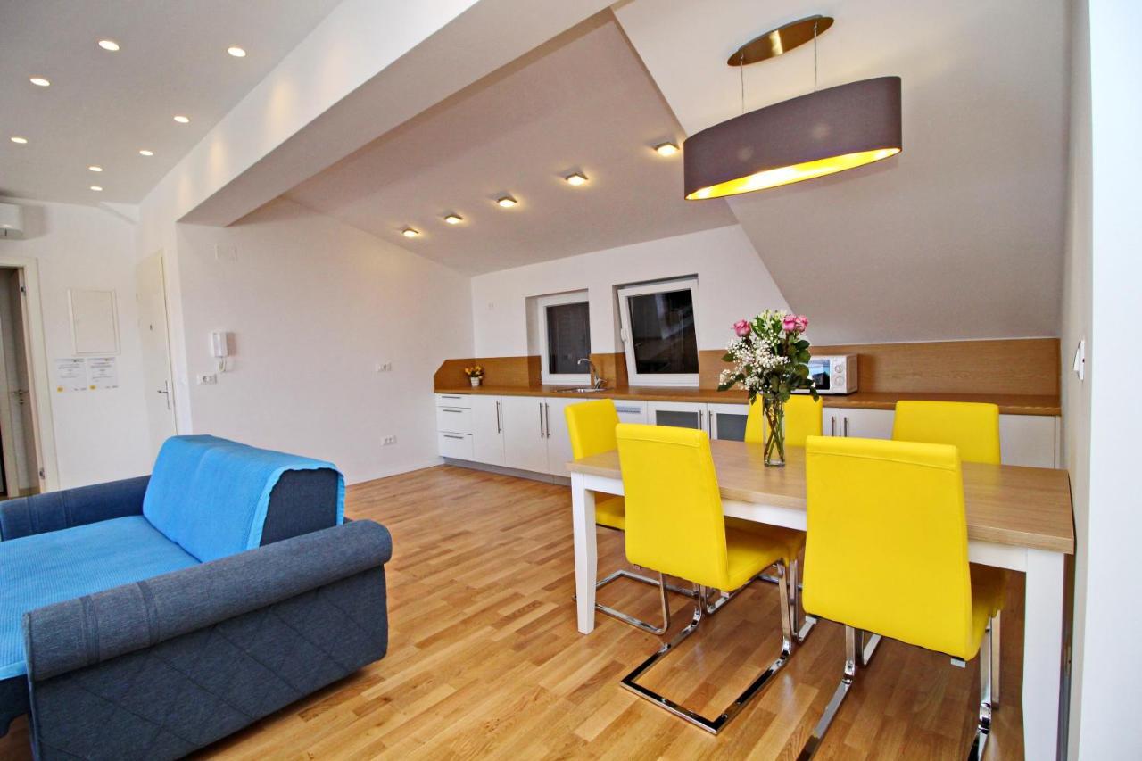 Apartments Kula Janjina Екстериор снимка